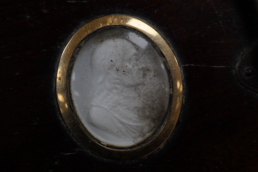 A George III tea caddy, possibly a commemorative made from the timbers of a ship, the top inset with a Tassie style white paste miniature portrait bust of a gentleman, signed ‘Wray’, after Robert Bateman Wray (II), medal